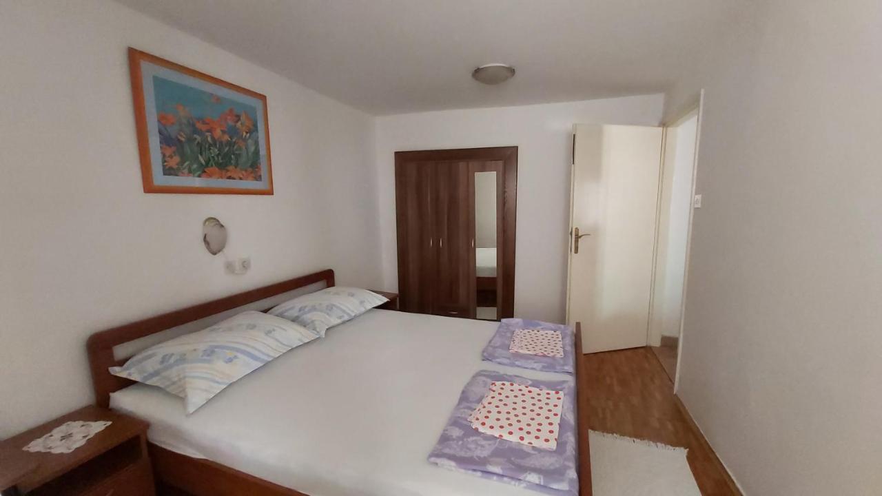 Apartment Uskok Senj  Exteriör bild