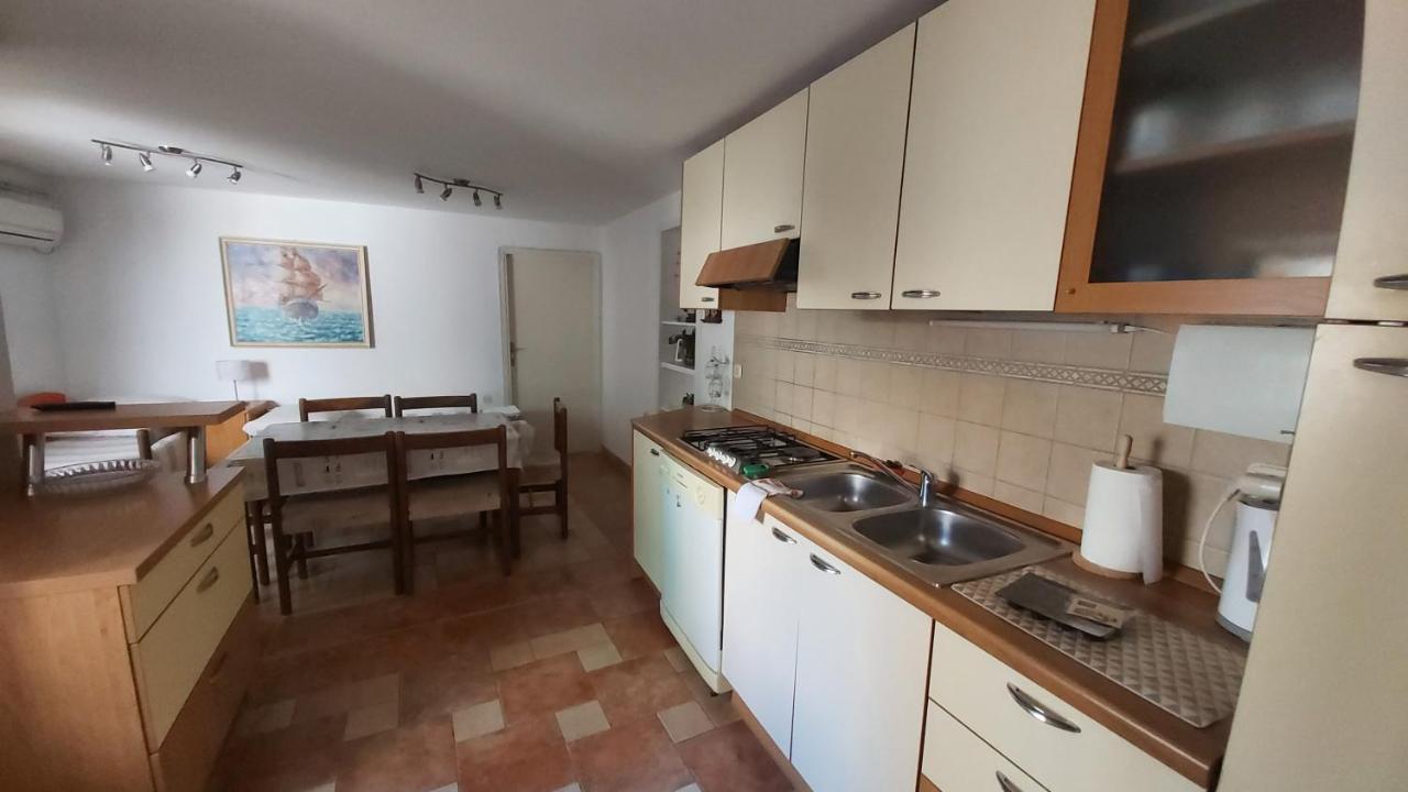 Apartment Uskok Senj  Exteriör bild